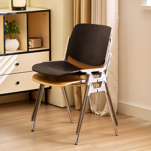 Silla Plegable Nórdica Minimalista para Sala de Estar, Uso Adulto, con Asiento y Respaldo de Madera - Product Image 3