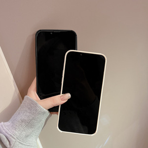 Coque en TPU ultra mince à motif de tissage noir et blanc pour <span class=keywords><strong>iPhone</strong></span> 16 15 14 13 <span class=keywords><strong>12</strong></span> Pro Plus Design classique - Product Image 3
