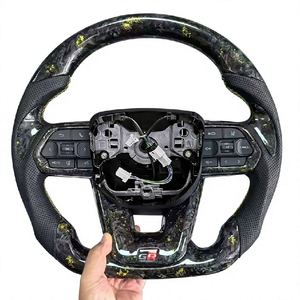 Volante de Cuero y Fibra de Carbono Personalizado para <span class=keywords><strong>Toyota</strong></span> <span class=keywords><strong>Land</strong></span> <span class=keywords><strong>Cruiser</strong></span> LC79 LC76 LC70 LC300 Camry Corolla Yaris, Accesorios para Auto - Product Image 4