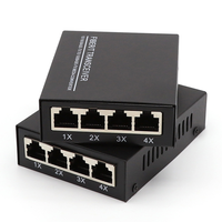 Convertisseur de média fibre optique monomode 10/100/1000 Mbps 4RJ45 + 10/100/1000 Mbps 1SC 20 km CE/FCC pour CCTV et applications industrielles