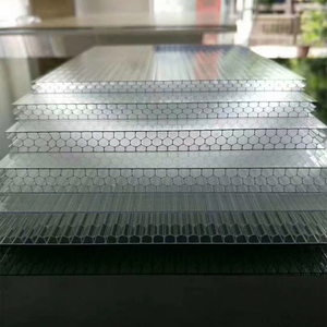 Paneles <span class=keywords><strong>de</strong></span> <span class=keywords><strong>Policarbonato</strong></span> para Exteriores <span class=keywords><strong>de</strong></span> Hoteles Modernos, Pérgola, Invernadero, Protección Solar, Lámina Hueca Multicapa Tipo Panal - Product Image 3