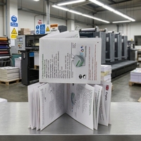 Brochure pliable stratifiée avec film imprimé numérique en papier couché de qualité supérieure personnalisée avec reliure parfaite et impression de logo personnalisé