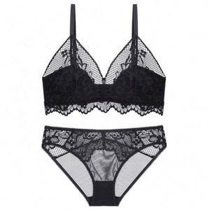 <span class=keywords><strong>Sous</strong></span>-vêtements populaires Triangle sans fil doux soutien-gorge et ensembles de <span class=keywords><strong>sous</strong></span>-vêtements Lingerie rouge - Product Image 4