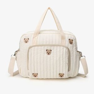 大容量刺繍入りポータブルおむつ,ママバッグ,ポータブルベビートラベルバッグハンドル付き & 調整可能ストラップ - Product Image 1