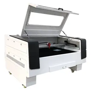 Machine de découpe laser CNC pour bois, découpeuse, 130W 150W CO2