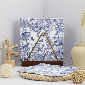 Serviettes de table bleues à fleurs, serviettes en papier toile bleu et blanc pour mariage, baby shower, fête du thé, fête de jardin, anniversaire - Product Image 4