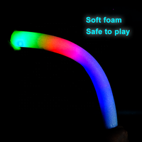 Penjualan laris stik cahaya bermerek busa lampu Led Multi Warna kualitas tinggi berkedip RGB 40cm untuk konser pernikahan Kelab