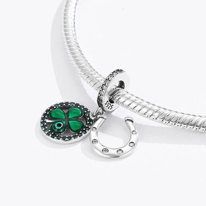 Nuevo Diseño, Pulsera Unisex en Forma de U con Trébol de Cuatro Hojas, Plata S925 y Circonia, Joyería - Product Image 5