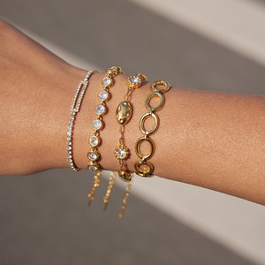 <b>Flower</b> Rhinestone <b>Bracelet</b> Zinc Alloy Gold Tone Oval Link Women's Jewelry Gift - Product Image 2
