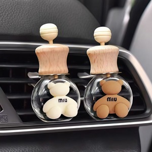Zhengyan <b>Car</b> Air Freshener Empty <b>Bottle</b> 5-10Ml Refillable With Wooden Cap Bear Design For <b>Car</b> Interior Decor - Product Image 1
