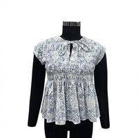 Haut à manches courtes à col noué imprimé numérique floral bleu, coupe régulière, respirant, tissé, décontracté, pour l'été, taille naturelle, 100 % coton