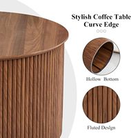 Ensemble de tables d'appoint rondes contemporaines en noyer cannelé avec base anti-rayures pour appartement