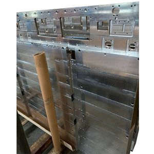 Service d'usinage CNC professionnel de haute qualité pour le quatrième axe logeant le genre de produit de fonte de matériel d'acier inoxydable - Product Image 4