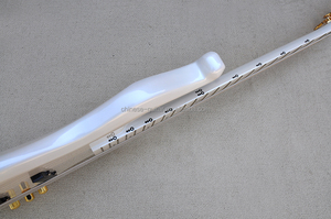 กีตาร์เบสไฟฟ้า Flyoung Metal White <span class=keywords><strong>5</strong></span> <span class=keywords><strong>สาย</strong></span> ขายดี <span class=keywords><strong>ราคา</strong></span>โรงงาน - Product Image 4