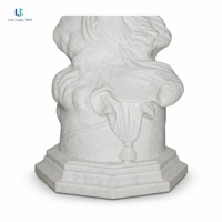 Statue de femme en marbre blanc Luca |   Statue de femme en marbre naturel sur piédestal octogonal sculpté à la main avec draperie ODM OEM