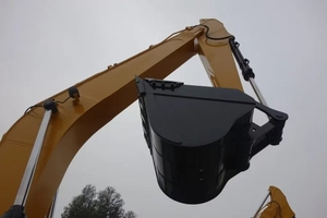 Productos Más Vendidos: Excavadora Hidráulica de Orugas 920e de 21.5 Toneladas de Alta Eficiencia con Motor de 102kw para Construcción y Minería - Product Image 3