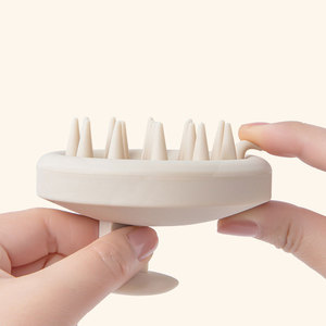 Hot selling multi-color portable <b>scalp</b> cleaning <b>silicone</b> soft shampoo brush <b>scalp</b> massage brush shampoo comb <b>massager</b> - Product Image 4