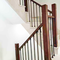 Rampe d'escalier minimaliste moderne, adaptée aux escaliers intérieurs dans les villas et les duplexes