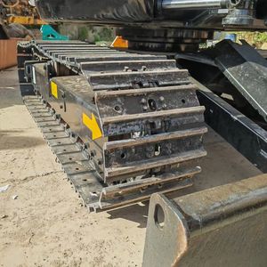 Miniexcavadora SANY26U de segunda mano de alta calidad, excavadora sobre orugas de cambio lateral SNAY a la venta a bajo precio - Product Image 6
