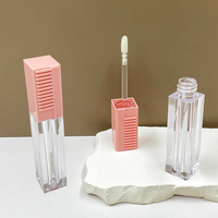 Tubes de brillant à lèvres transparents à couvercle rayé carré de 5 ml – Flacons en plastique pour emballages cosmétiques