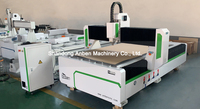 Machine de façonnage de planches de surf en acrylique CNC 1325 avec RichAuto PLC, contrôle DSP 3 axes, moteur pas à pas/servo, broche unique