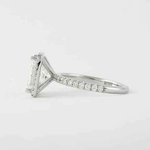 Anillo de Moissanita de Corte Princesa de Lujo, Plata 925, Anillo de Compromiso Elegante con Diseño Brillante para Aniversario de Bodas y Regalo - Product Image 1