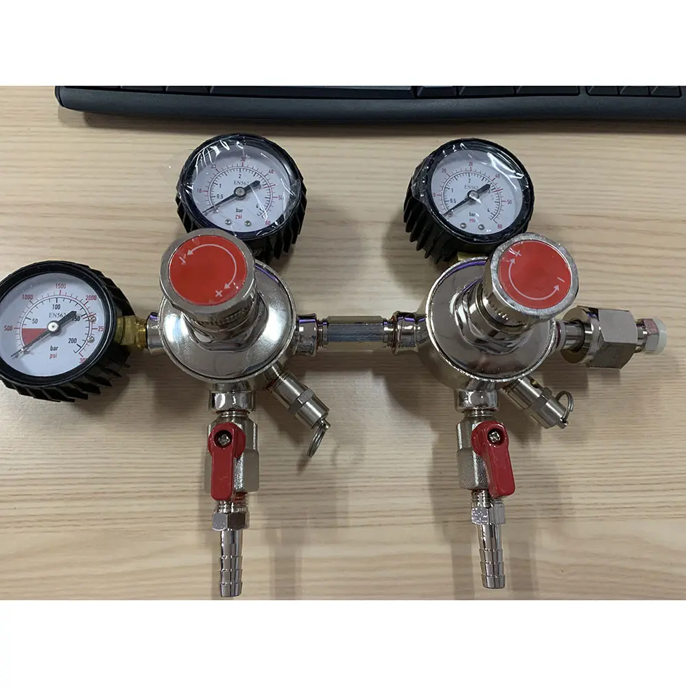 Dual System 2 Stage CO2 Pressure Regulator For Draft Beer Regulators and Kombucha Set Ups