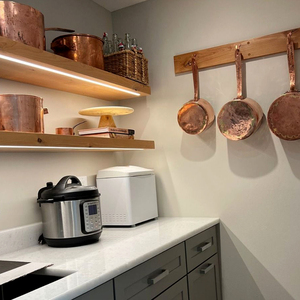 Lampe <span class=keywords><strong>murale</strong></span> en bois véritable, étagères flottantes modernes avec éclairage LED pour salle de bain, salon, <span class=keywords><strong>cuisine</strong></span>, certifiée CE SAA RoHS RCM - Product Image 2