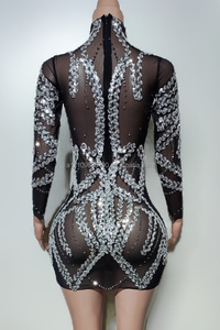 Senxi Falda Corta Negra de Malla con Brillos y Diamantes de Imitación, Cuello Alto, Estilo Envolvente, para Desfile, Bar, Actuación de DJ, Disfraz - Product Image 2