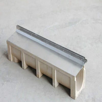 Caniveau de drainage SMC 150x150 mm avec grille en fonte pour atelier moderne – Système de drainage de type tranchée