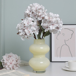 Ramillete de Hortensia Artificial Ruilisi, Flor de Seda Morada de Tallo Único para Decoración de Bodas y Hogar - Product Image 3