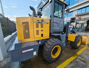 Nouvelle chargeuse sur pneus compacte de 1,8 tonne LW180FM, mini-chargeuses-pelleteuses en stock - Product Image 4