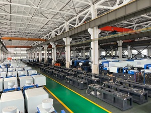 Máquina <span class=keywords><strong>de</strong></span> Moldeo por Inyección <span class=keywords><strong>de</strong></span> Plástico Automática HD600L <span class=keywords><strong>de</strong></span> 600 Toneladas para Fabricación <span class=keywords><strong>de</strong></span> <span class=keywords><strong>Juguetes</strong></span>, Camper Van, Autobús <span class=keywords><strong>de</strong></span> Playa - Product Image 4