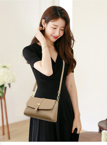 Bolsos cruzados de diseño de moda, bolsos de hombro de cuero PU de alta calidad, bolsos de mano casuales de lujo para mujer - Product Image 5