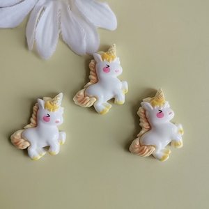 100 pièces de résine, mignonnes <span class=keywords><strong>nuages</strong></span> de dessin animé, arc-en-ciel, baguette magique, série <span class=keywords><strong>licorne</strong></span>, scrapbooking, bricolage, bijoux, pinces à cheveux, accessoires pour coque de téléphone - Product Image 5