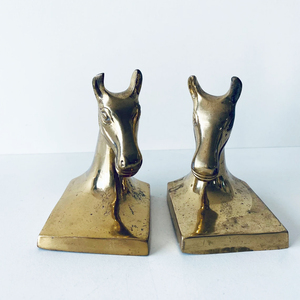 Sujetalibros de caballo de metal de aluminio fundido Metal en escultura de mesa de diseño atractivo acabado antiguo - Product Image 5