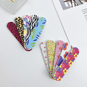 Lima <span class=keywords><strong>per</strong></span> <span class=keywords><strong>Unghie</strong></span> Colorata a Doppio Lato, Strumenti <span class=keywords><strong>per</strong></span> Manicure, Lima <span class=keywords><strong>per</strong></span> Modellare, Levigare e Lucidare, Carina 3.5 - Product Image 2