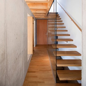 Scala interna galleggiante personalizzata con gradini in legno massiccio <span class=keywords><strong>e</strong></span> combinazione acciaio-vetro - Product Image 4