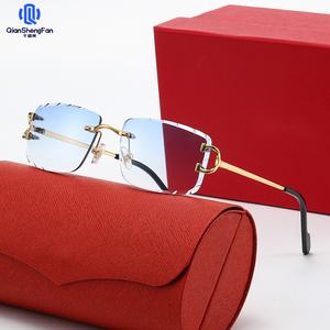 Lunettes de soleil sans monture <span class=keywords><strong>Ka</strong></span> Jia pour femme, décorées en forme de C, style européen et américain, luxe léger, personnalisées - Product Image 3