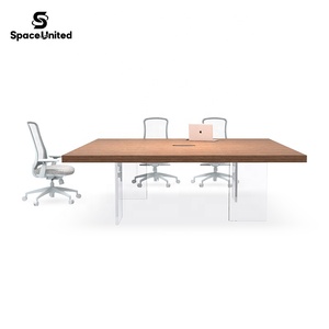 Postes de travail minimalistes en bois massif et tables de conférence de luxe SpaceUnited - Product Image 5