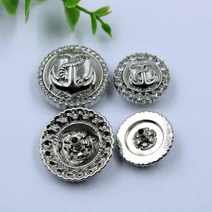 Boutons <span class=keywords><strong>pression</strong></span> personnalisés de haute qualité en alliage de métal avec strass Big Four Parts Press Spring Button for Clothes Down Jacket - Product Image 3