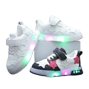 Giày đế mềm bán chạy cho trẻ em giày dạ quang LED giày nhấp nháy, cao su trẻ em có đèn cho bé trai và bé gái - Product Image 1