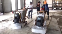 Meuleuse et polisseuse de sol en béton manuelle 20HP 380V avec moteur - Haute efficacité