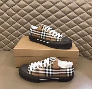 <span class=keywords><strong>Scarpe</strong></span> da passeggio casual di lusso da <span class=keywords><strong>uomo</strong></span> e da donna con plateau, morbide, traspiranti e ammortizzate, in pelle scamosciata nera e bianca, ideali per la primavera - Product Image 1