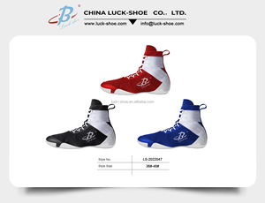 أعلى طراز جديد من أحذية شوكس للرجال من المايكروفايبر ، أحذية رياضية للياقة البدنية ، خيارات بيع بالجملة - Product Image 4