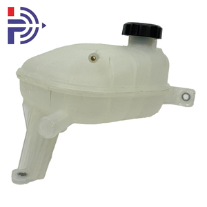 Réservoir d'expansion de liquide de refroidissement automobile 25430-F2400 25430F2400 Pièces de rechange pour <span class=keywords><strong>Hyundai</strong></span> Kia Kona Veloster Avante I30 - Product Image 1
