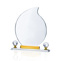 Trophées et récompenses de plaque transparente en gros de conception unique Trophée en verre de cristal vierge avec deux boules de cristal