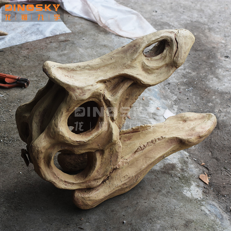 Le crâne du dragon Emei (600*450*450)