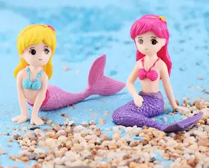 Pvc/Hars 4 Ontwerpen Rode En Gele Kleuren De Kleine Mini Mermaid Figuur