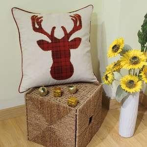 Usine personnalisée haute qualité OEM décoratif navidad coussin à carreaux rouge et noir taies d'oreiller de noël - Product Image 4